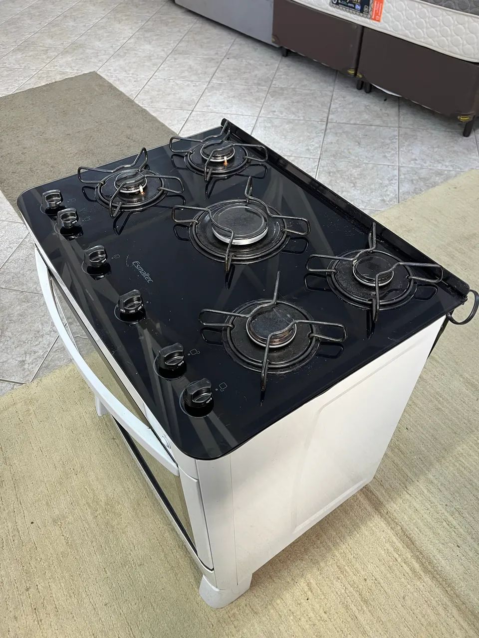 Fogão Esmaltec 5 bocas automático para botijão  - Foto 5