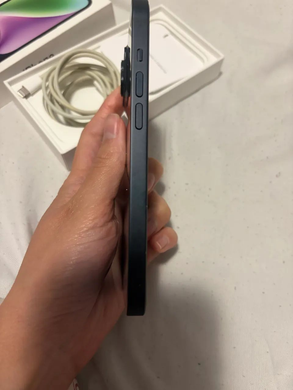 iPhone 14 muito novo - Foto 5