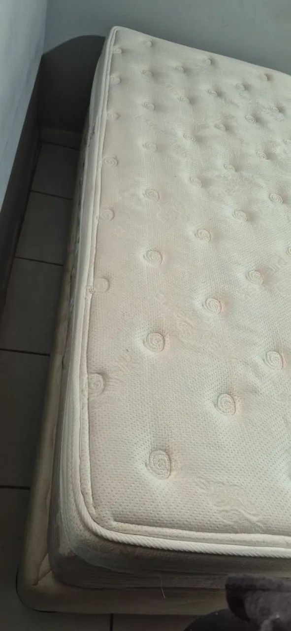 Vendo Colchão Solteiro + Base - Foto 2