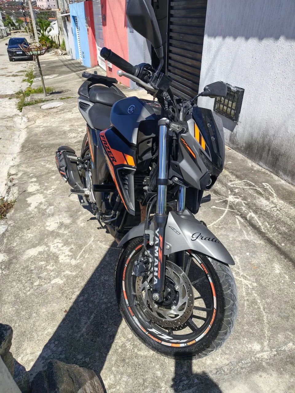 Fazer fz250