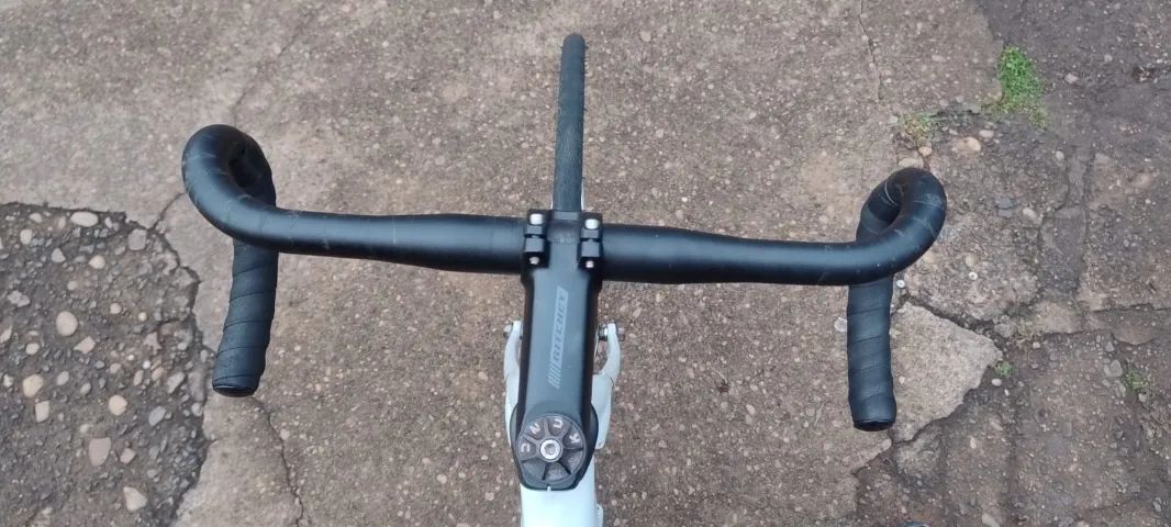 Bicicleta de pista em carbono - Foto 2