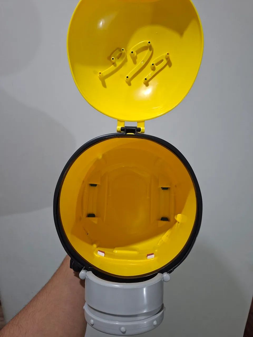 Balde de pipoca 3d Minions e Monstros 2026 - Foto 4