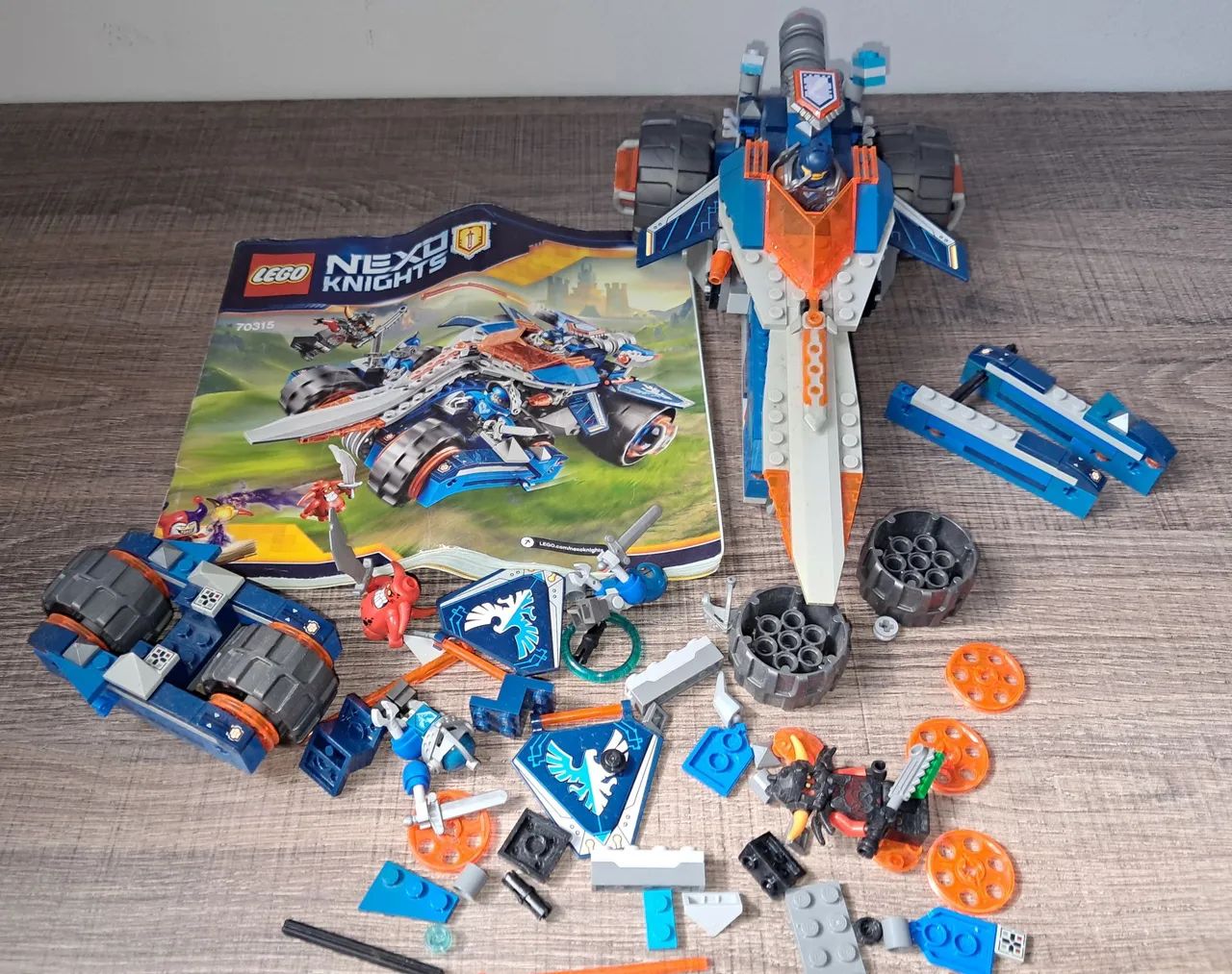 CONJUNTO LEGO NEXO KNIGHTS ORIGINAL - Foto 3
