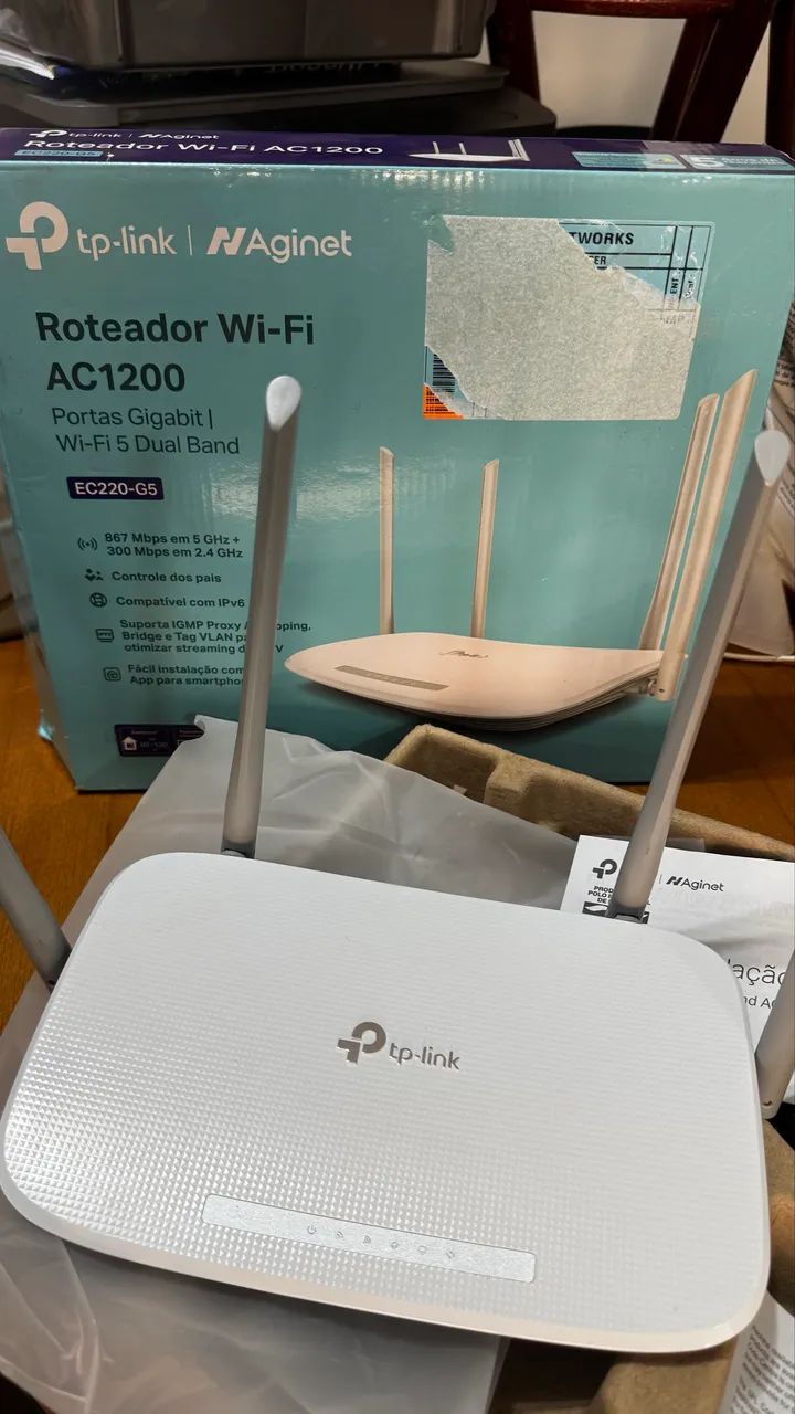 Roteador Wi-Fi AC 1200 Gigabit TP-link EC220-G5
