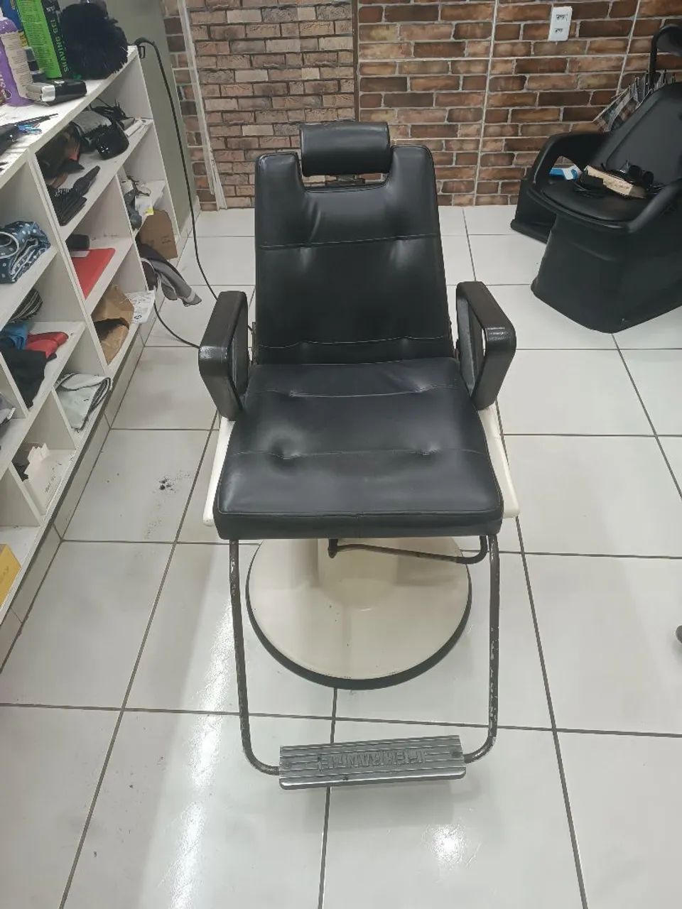 Cadeira barbeiro Ferrante - Foto 2