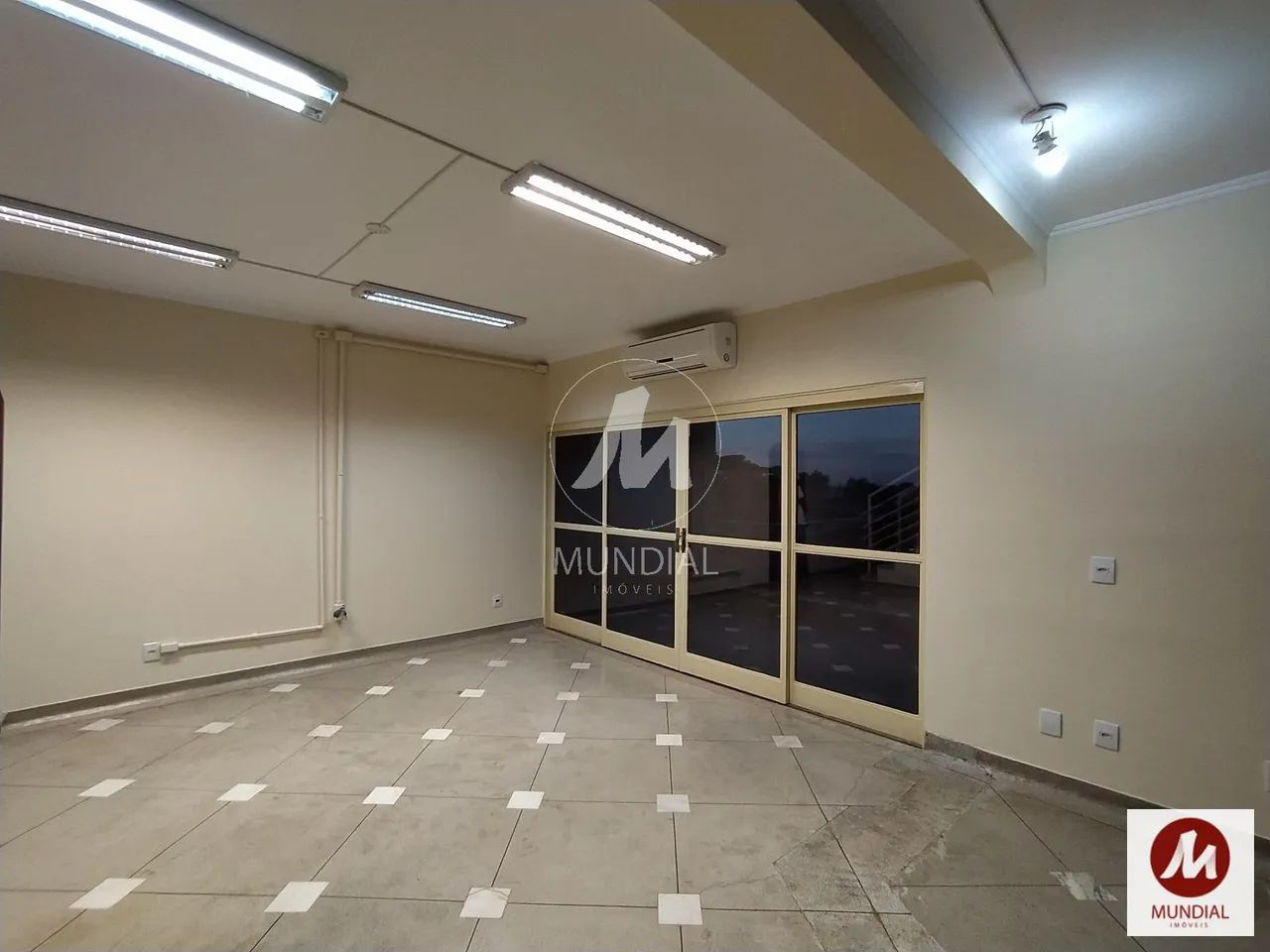 Casa para alugar com 3 dormitórios no bairro RIBEIRANIA - Foto 2
