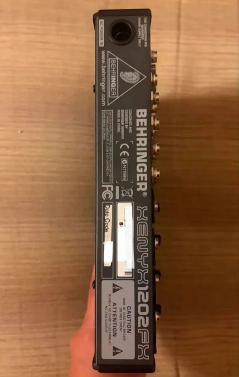 Mesa de som Behringer 1202fx - Foto 2