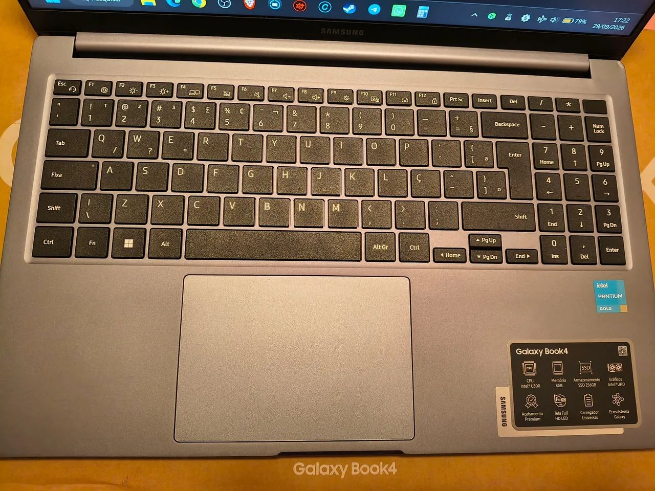 Vendo notebook Samsung book4  - Foto 3