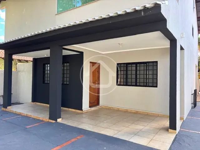 SOBRADO COM DOIS QUARTOS E DUAS SUÍTES - Foto 3