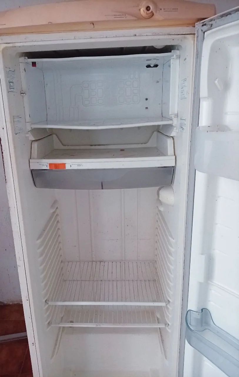 Geladeira  - Foto 2