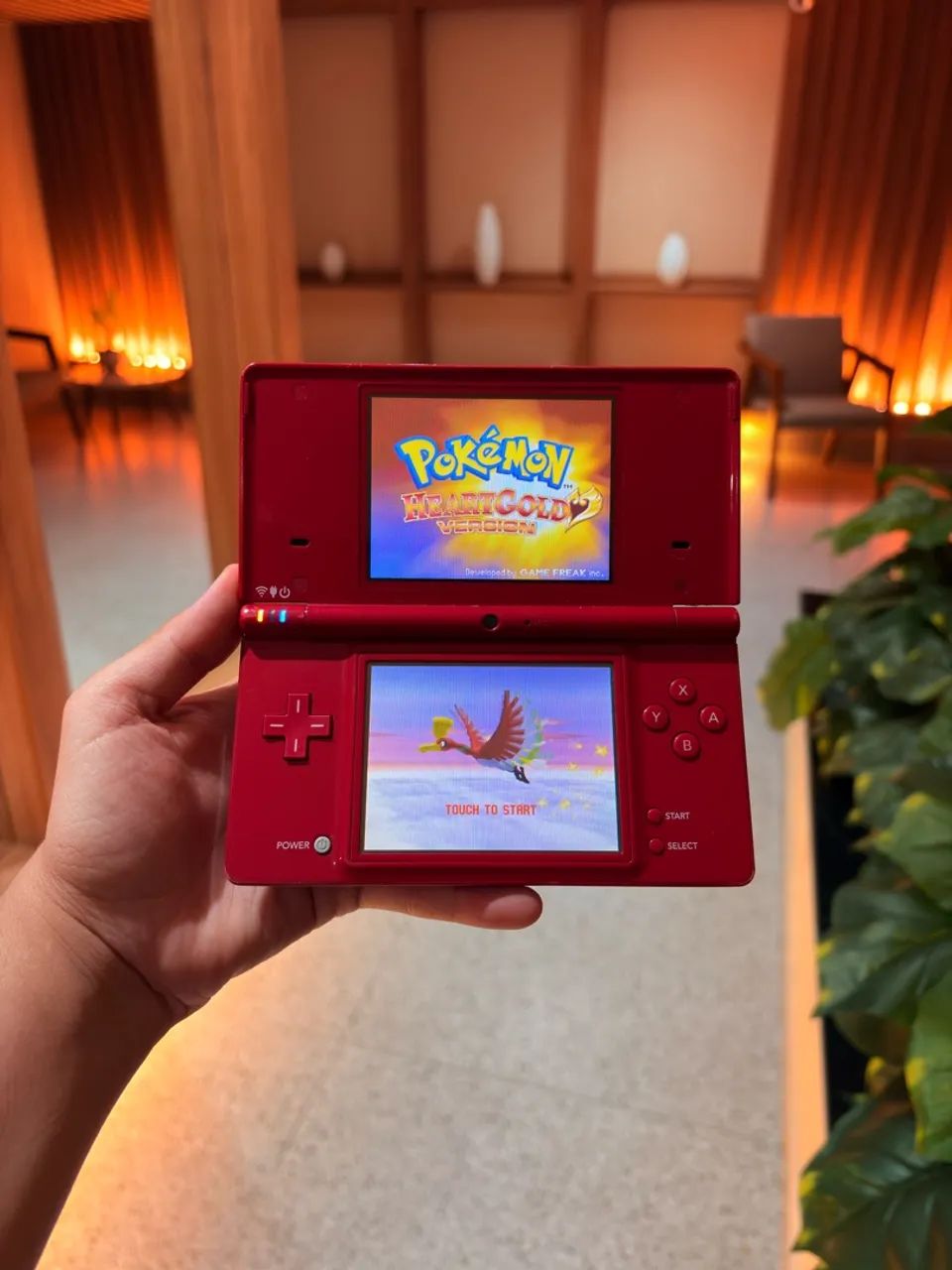 Nintendo Dsi Red com muitos jogos como Pokémon Zelda Mario +