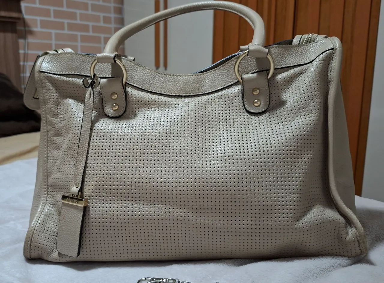 Bolsa de couro Arezzo 