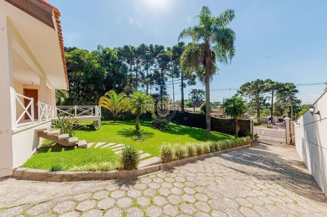 Casa com 4 Quartos e Amplo Terreno de 1.200 m² em Santa Cândida - Foto 4