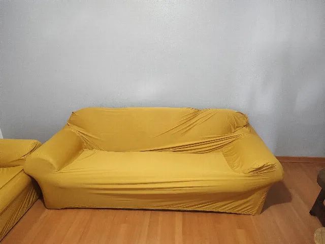 Conjunto de estofados (3 e 2 lugares) com capa, bom estado - Foto 3