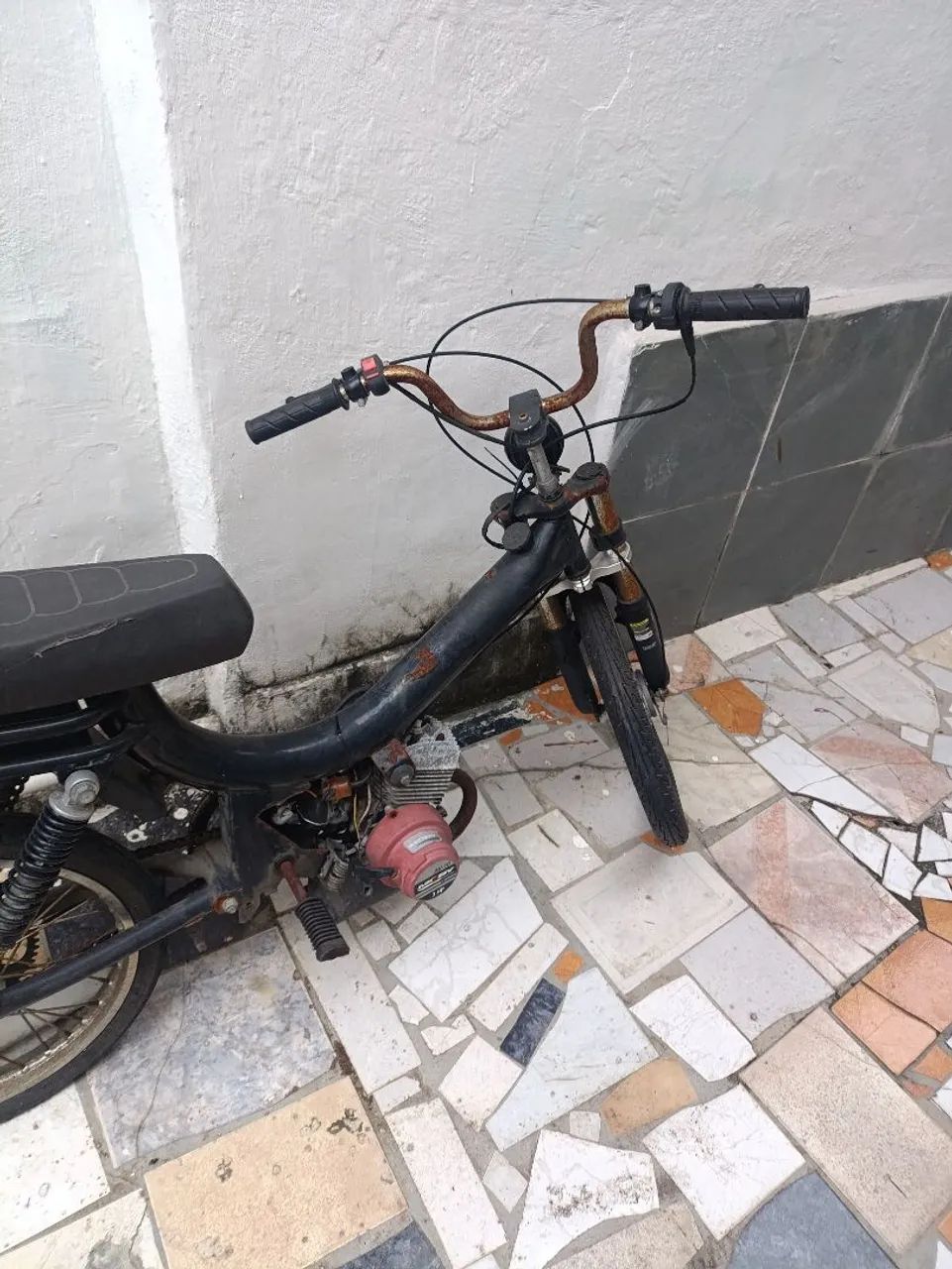 Vendo Duas Mobiletes 2T e 4T - Foto 4