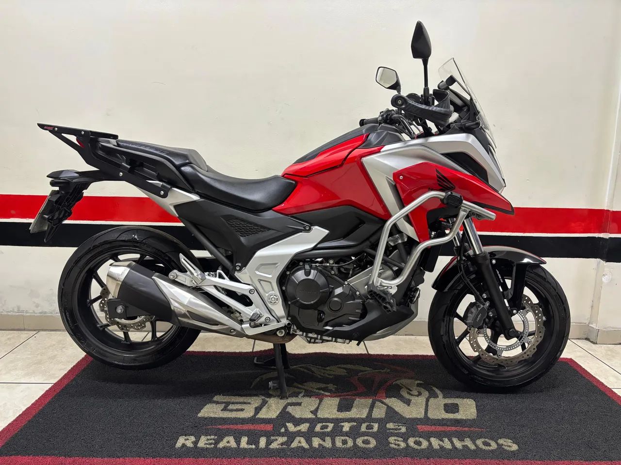 NC 750x  2022   MUITO NOVA   (DIVIDO 21x CARTÃO )