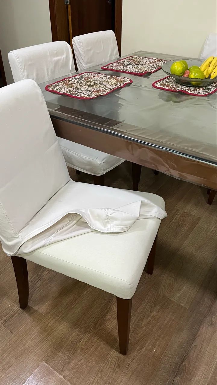 Mesa grande e cadeiras madeira maciça  - Foto 5