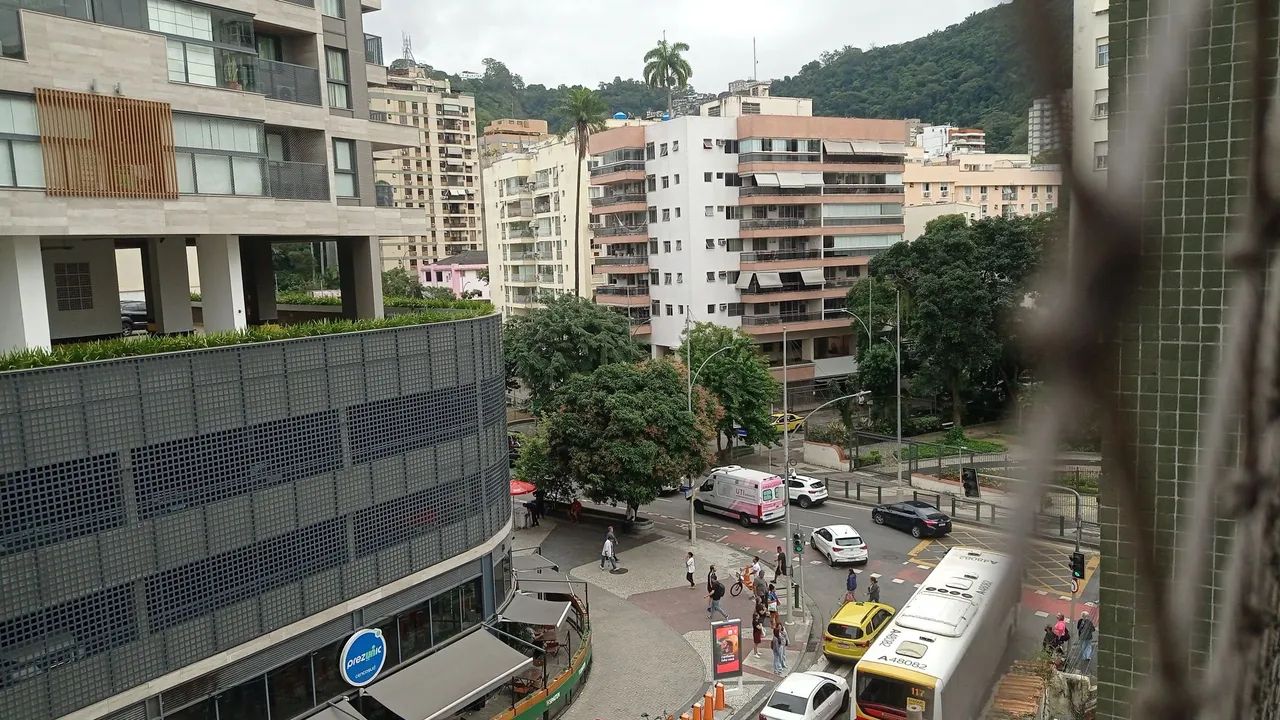 LARANJEIRAS: 4 qtos (empregada) próx metrô e túnel Sta Barbara - Foto 5