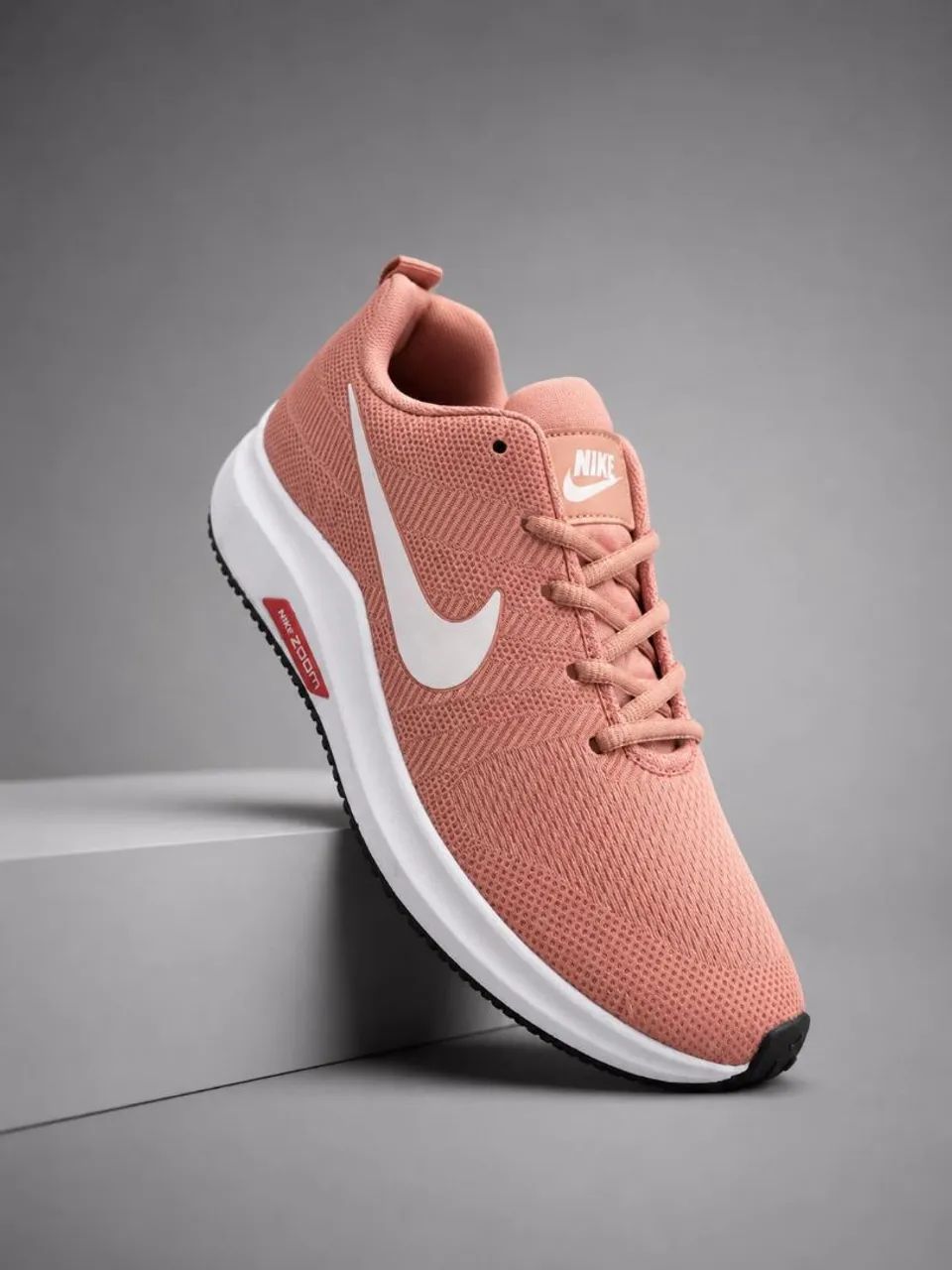 Tébis Nike disponível do 34 ao 43 