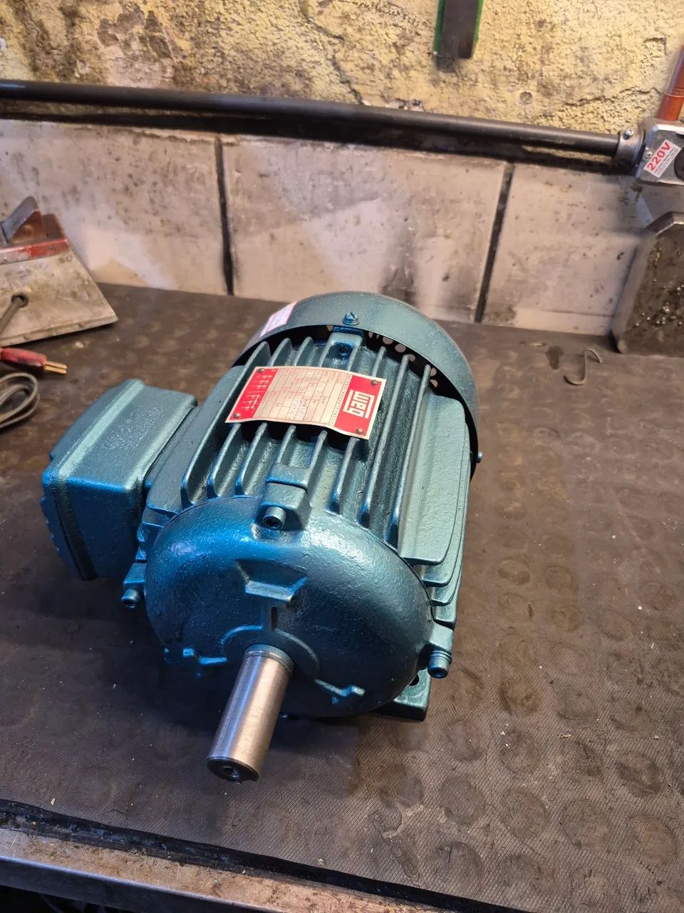 Motor Elétrico WEG 2CV 4 Polos Trifásico  - Foto 4