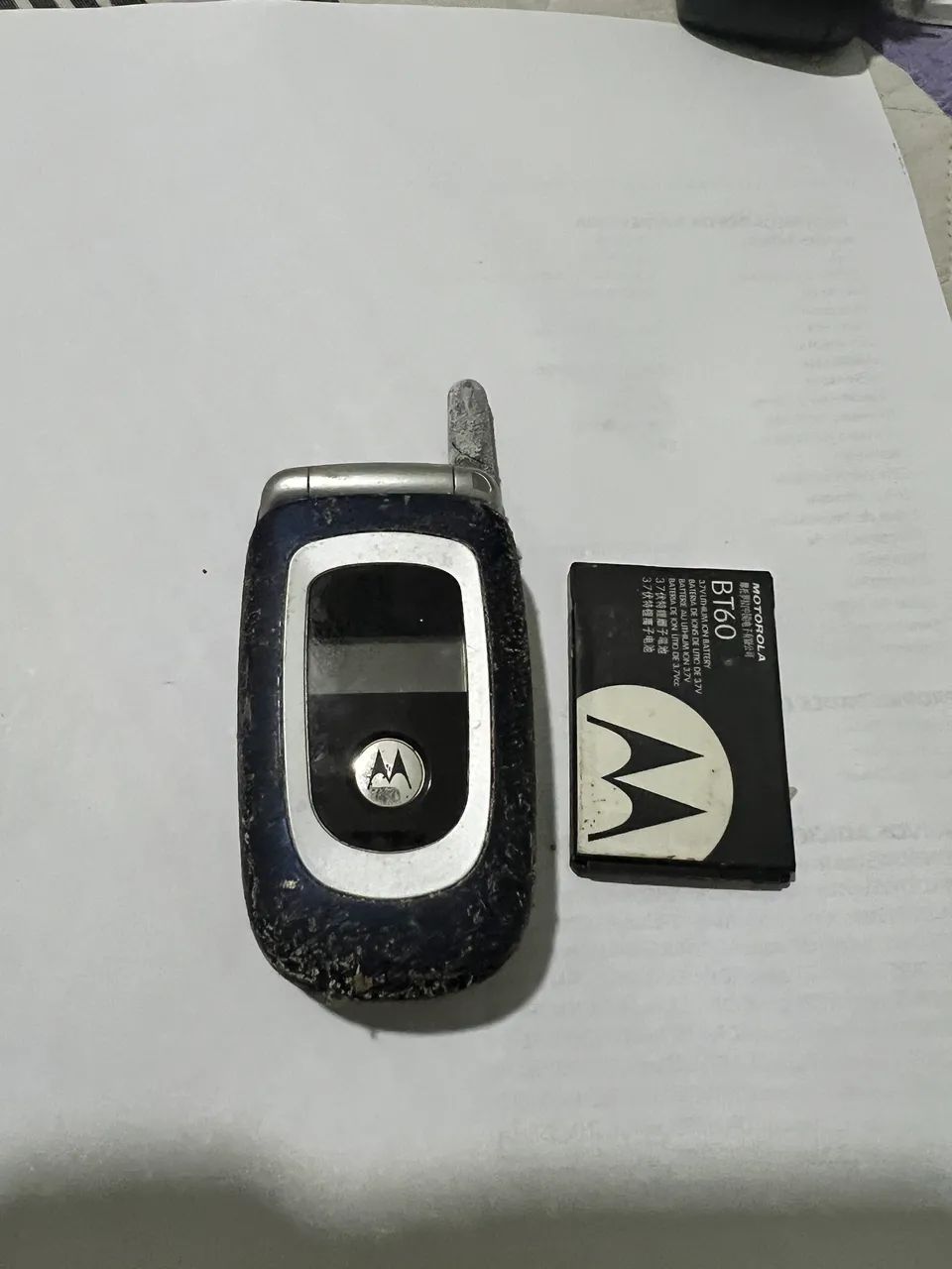 Lote de 7 aparelhos celulares CDMA antigos e alguns acessórios  - Foto 5