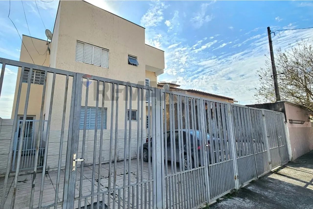 Apartamento 2 dormitórios Jardim Agenor