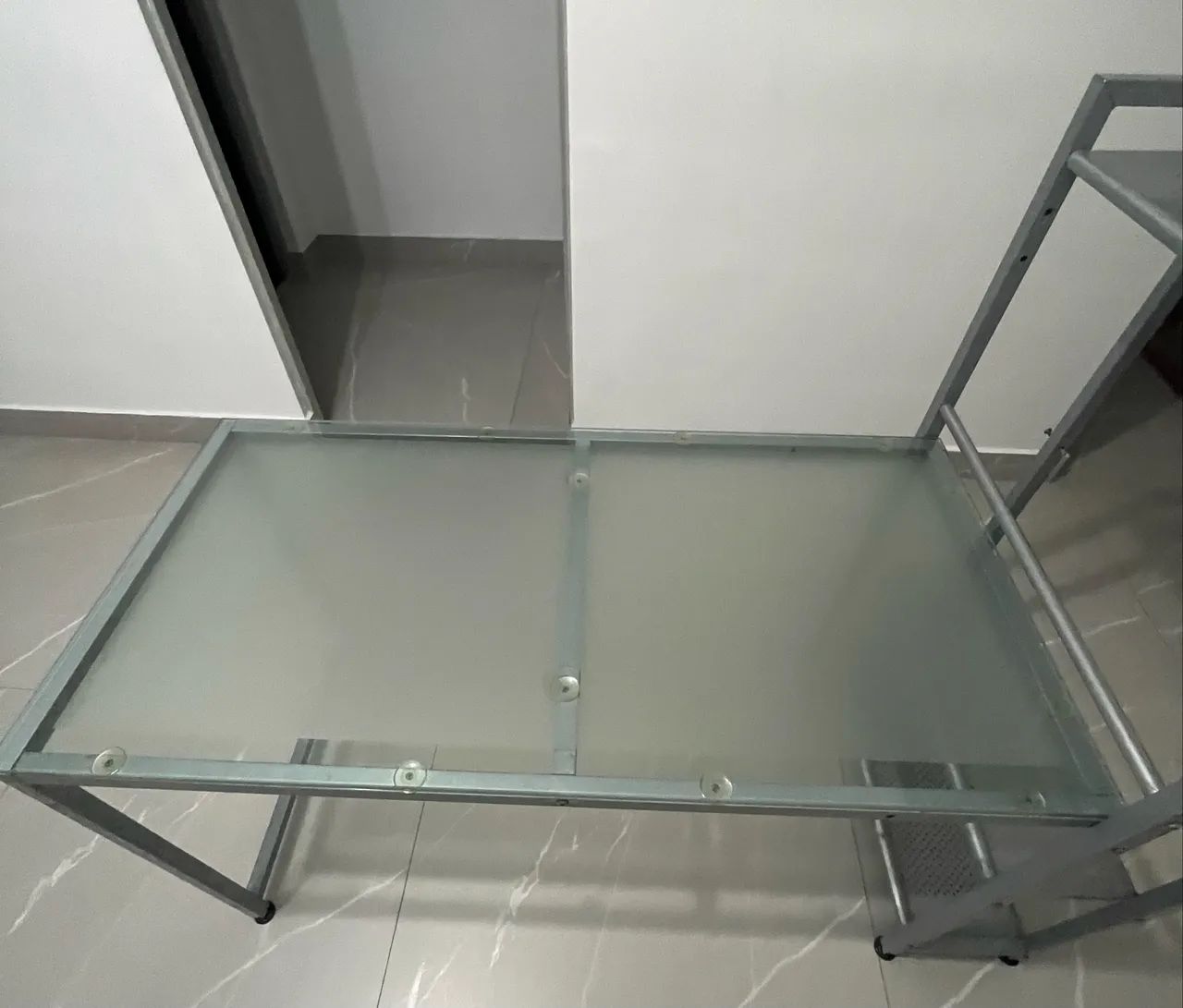 Mesa de escritório 417147162681692161
