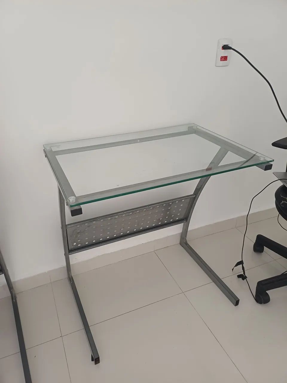 Vendo mesa de escritório 