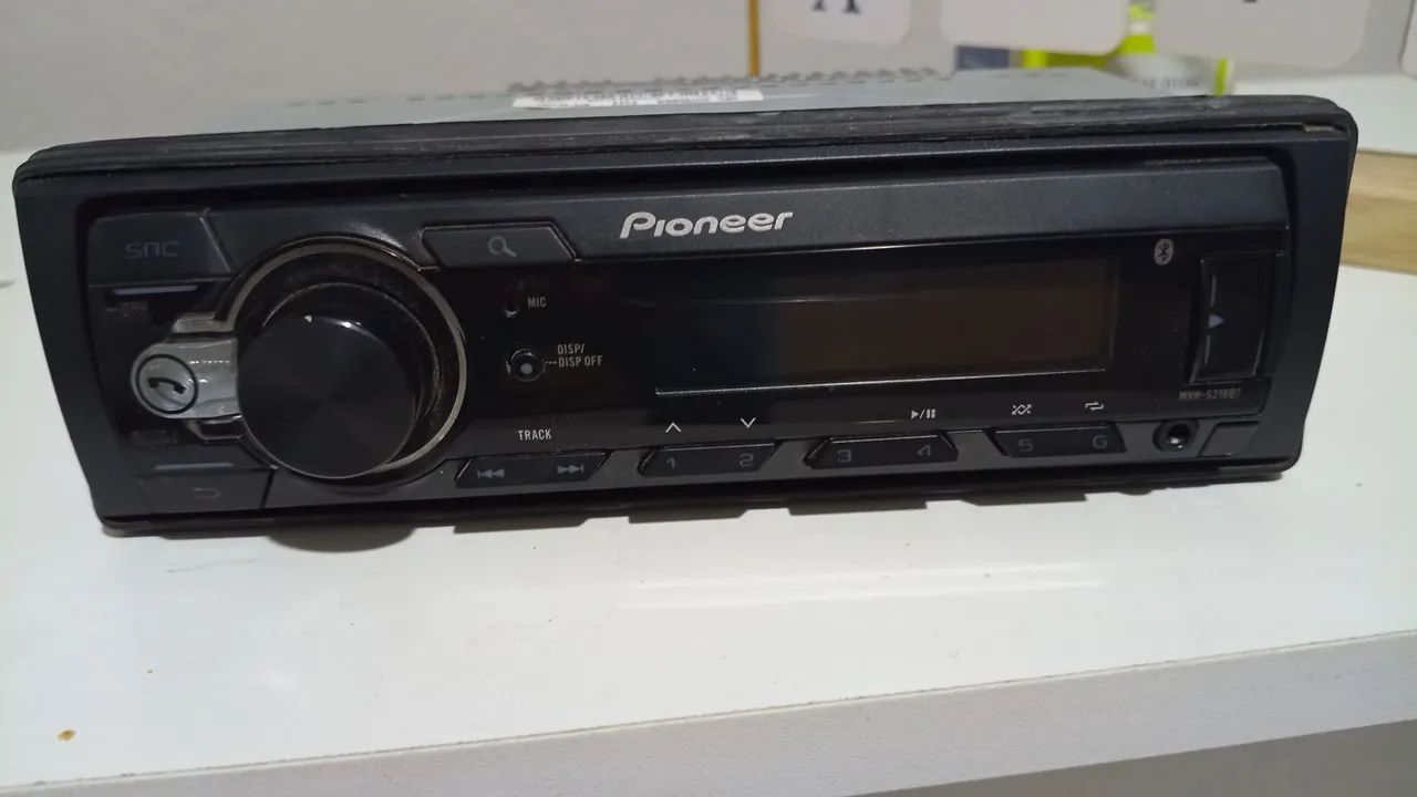 Pioneer com bluetooth bem novinho 