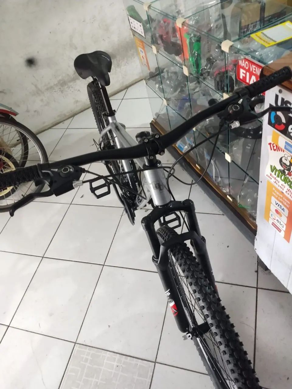 Bicicleta aro 29 quadro de alumínio NOVA 