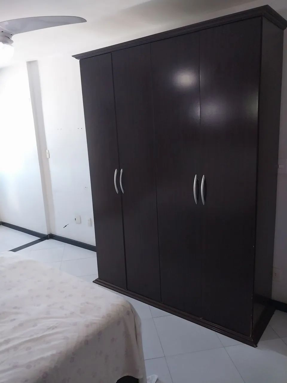Guarda roupa de casal em perfeito estado  - Foto 2