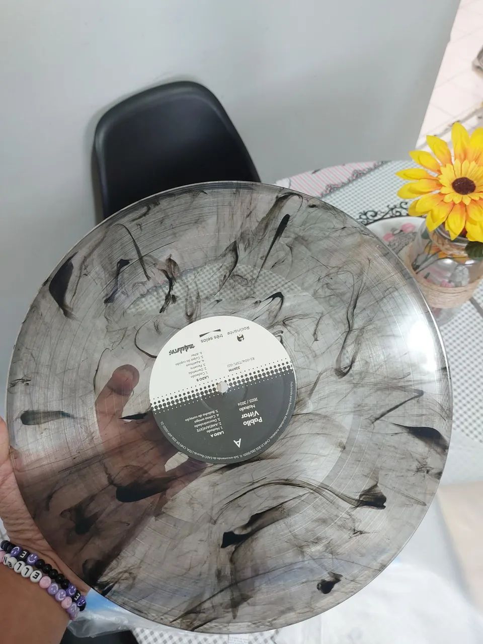 Pabllo vittar - Noitada LP vinil (Autografado) - Foto 4