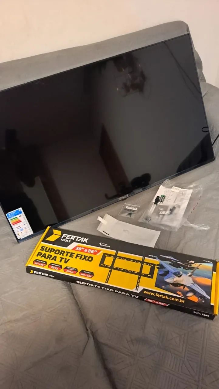 Oportunidade! Vendo Smart TV LG de 43 polegadas, resolução 4K Ultra HD. - Foto 2
