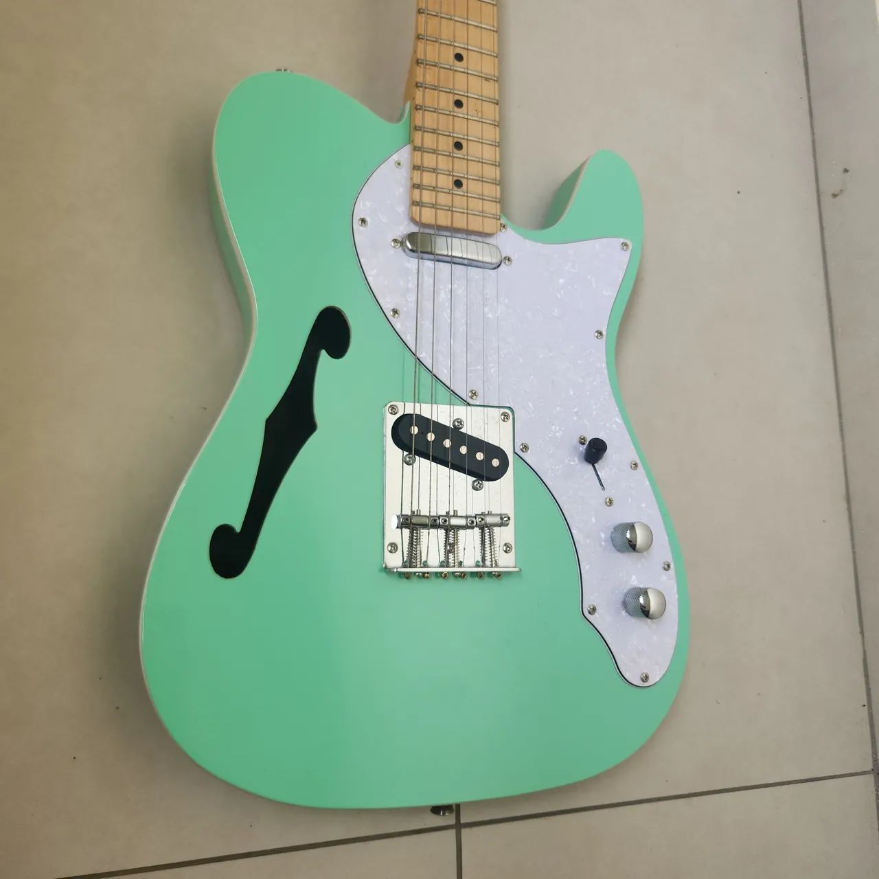 Guitarra Waldeman Telecaster