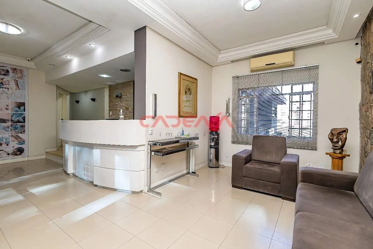 Casa com 6 vagas à venda no Água Verde - Foto 4