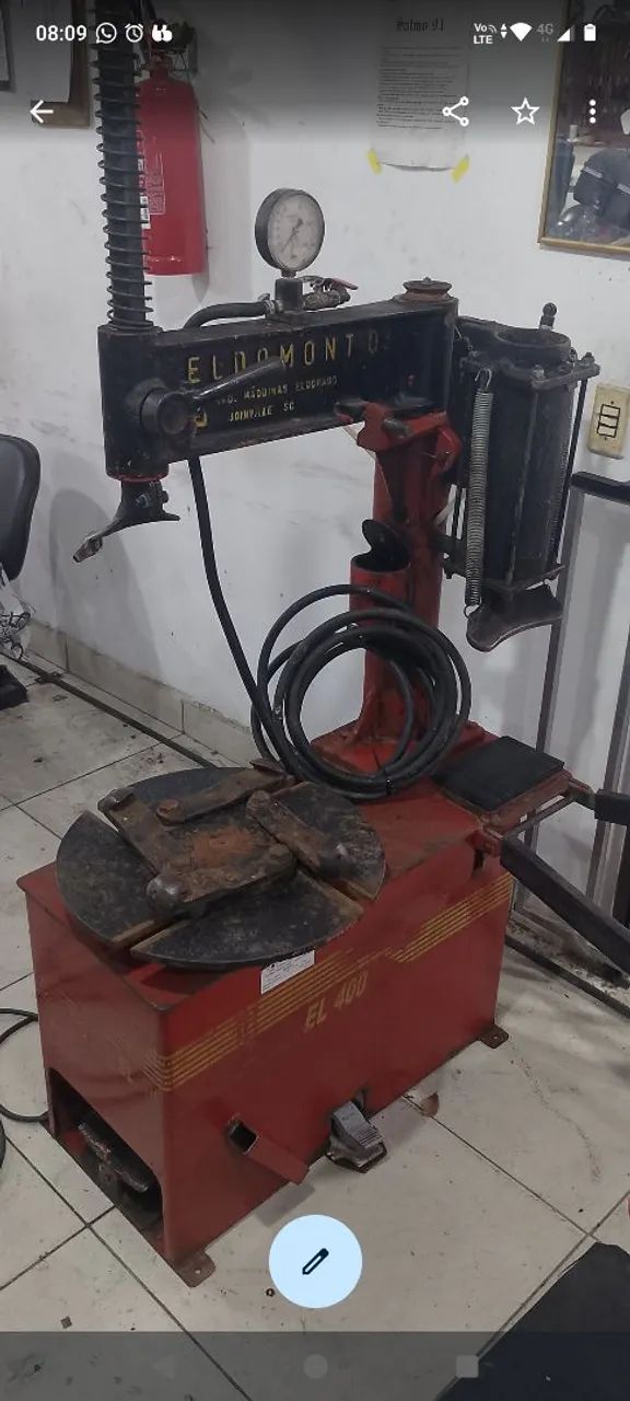 Desmontadora pneus 