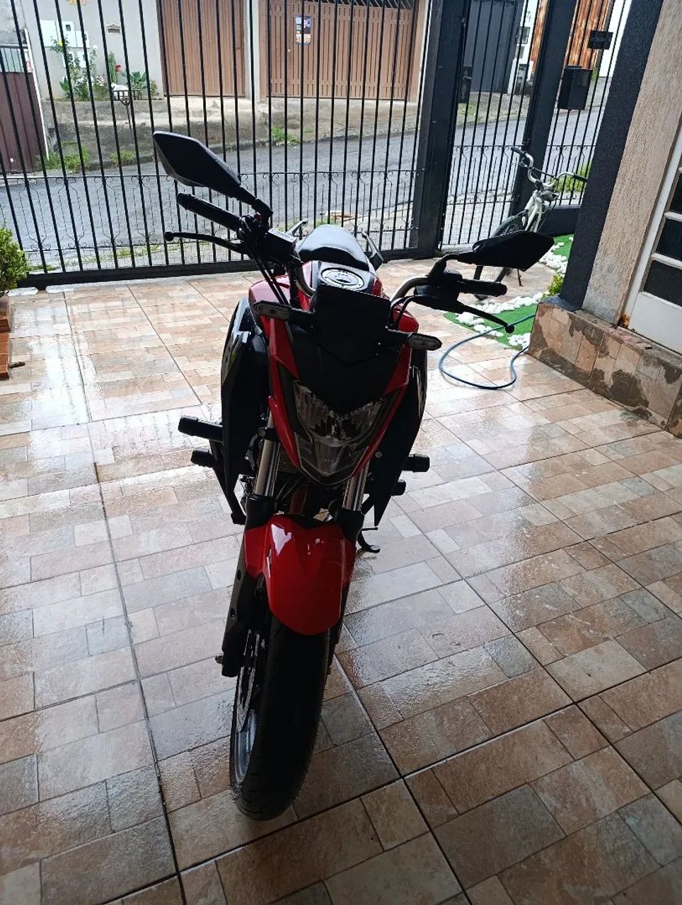 CB300Twister - Foto 3