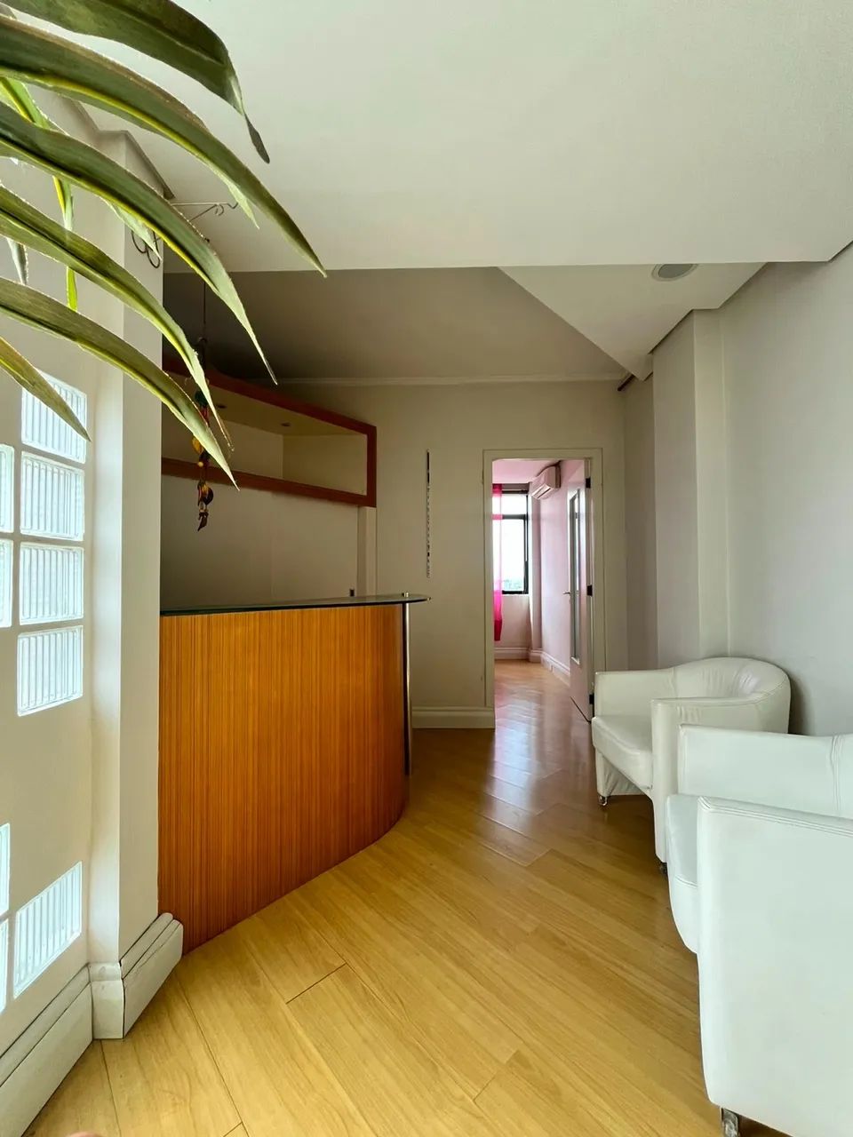Sala comercial para aluguel mobiliada - Foto 5