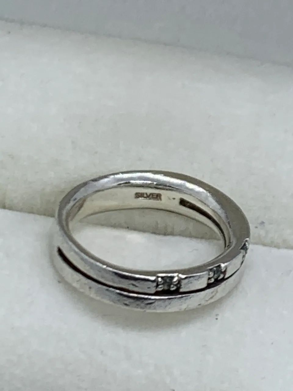 anel de prata com pedras azuis tamanho 10 - Foto 2