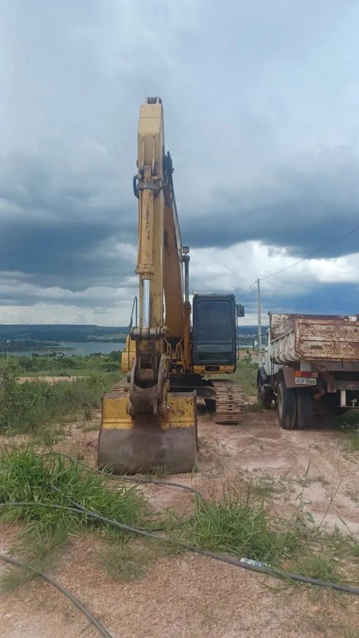 ESCAVADEIRA CAT 320 D - Foto 2