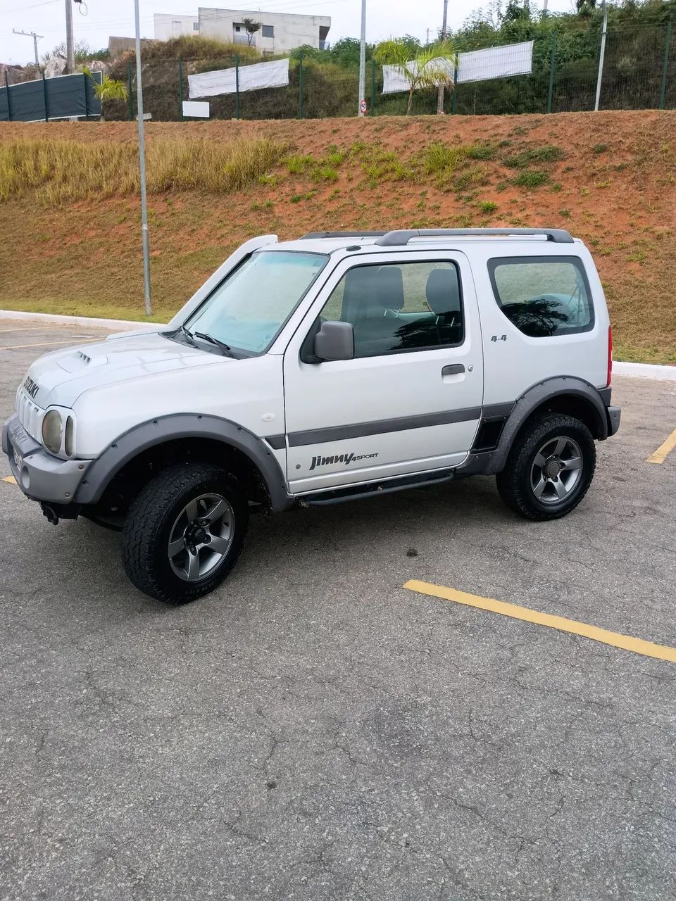Suzuki Jimny 2015