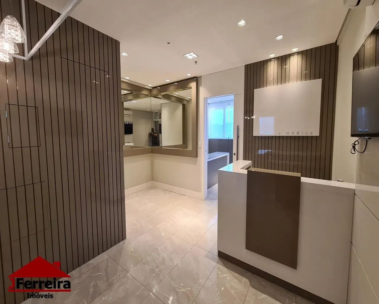 Jardim das Perdizes - Sala comercial com 47m², 1 vaga, pronta para uso