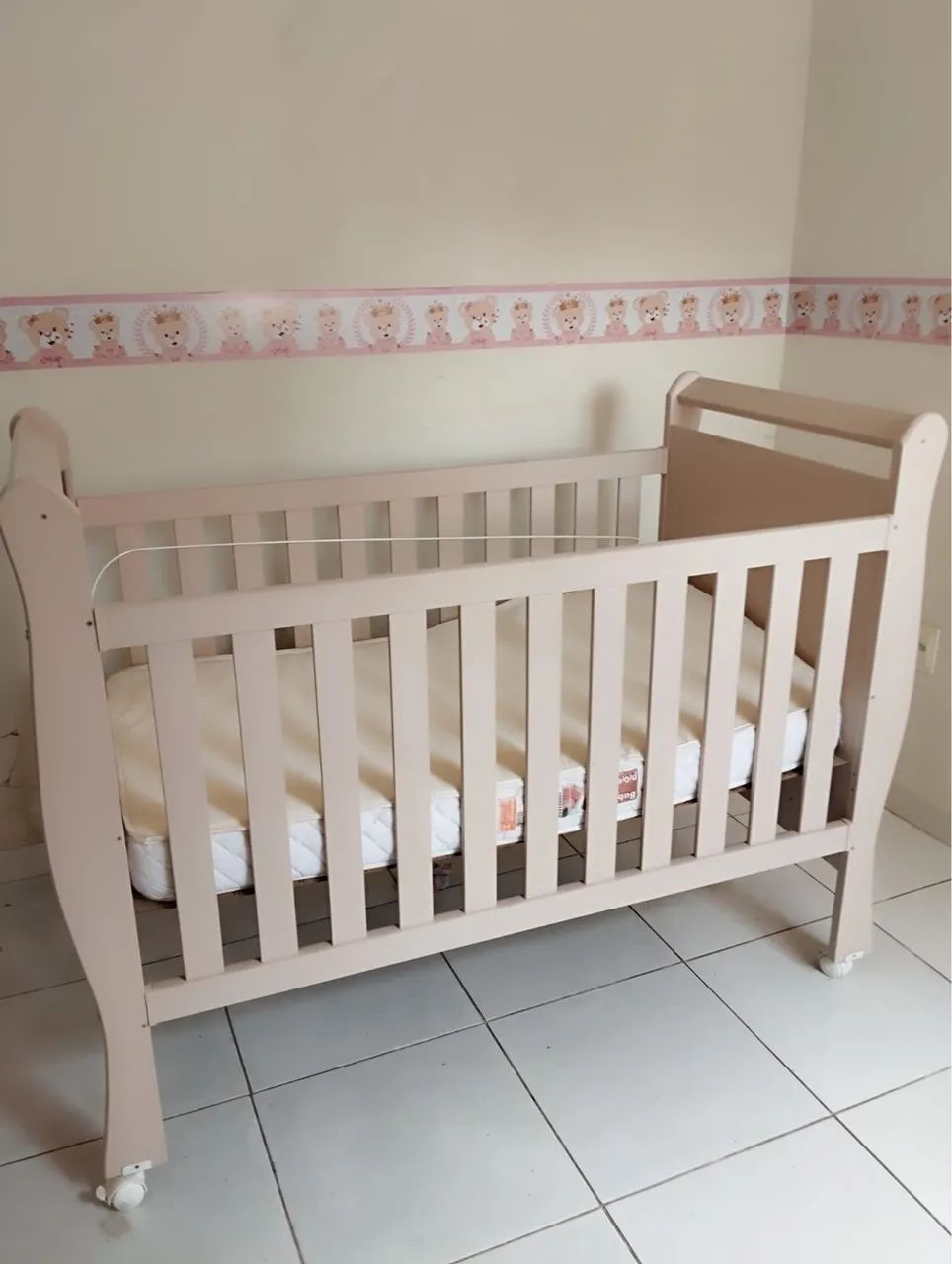 Berço/cama  Rose Lindo a venda.(com colchão) - Foto 4