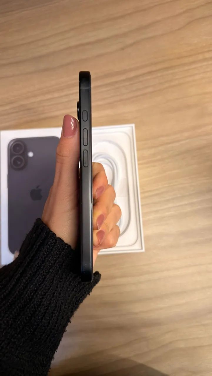 Iphone 16 seminovo impecável.  - Foto 3