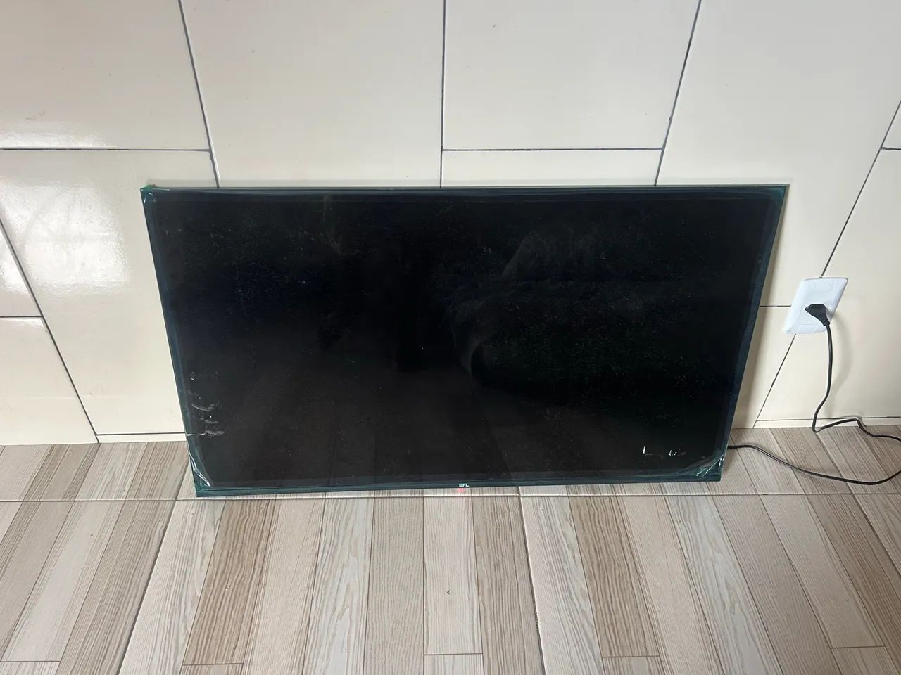Tv EFL 43 polegadas - Foto 4