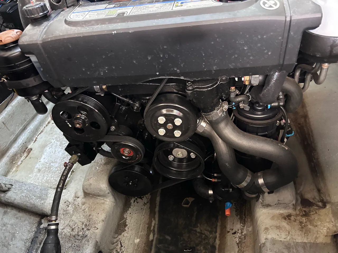 Lancha RM 270 10+1 Cabinada com banheiro  - Foto 9