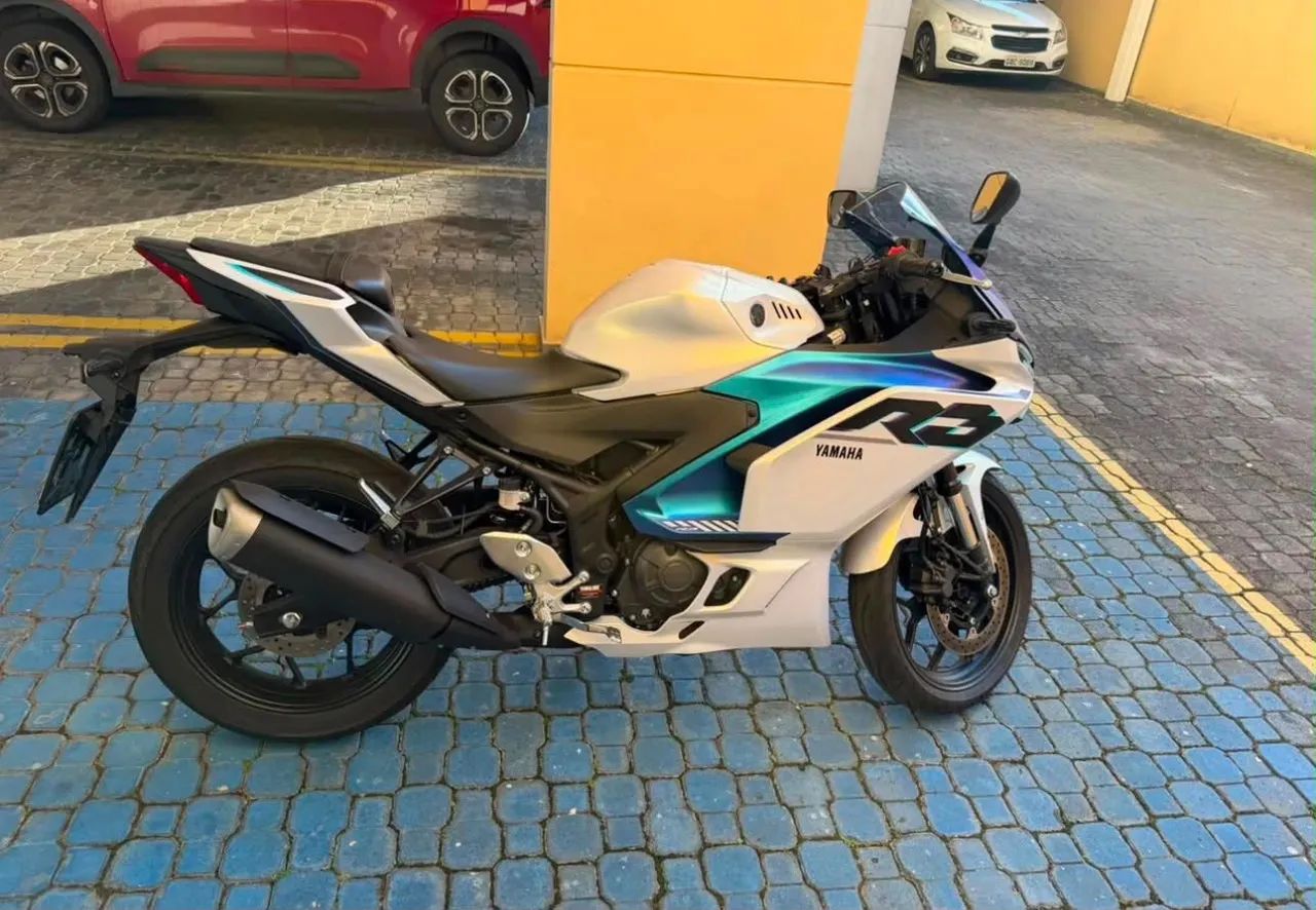 Vendo Yamaha R3 Connected  - Foto 4
