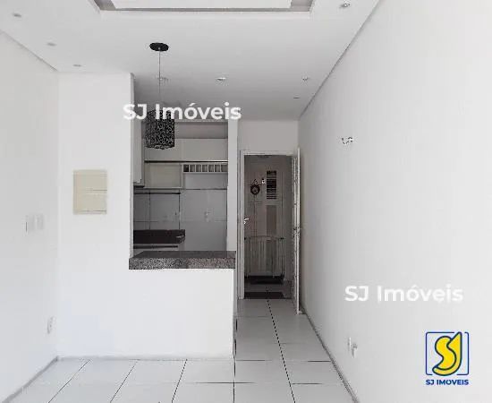 Apartamento térreo com suíte e varanda em José Walter - Foto 4