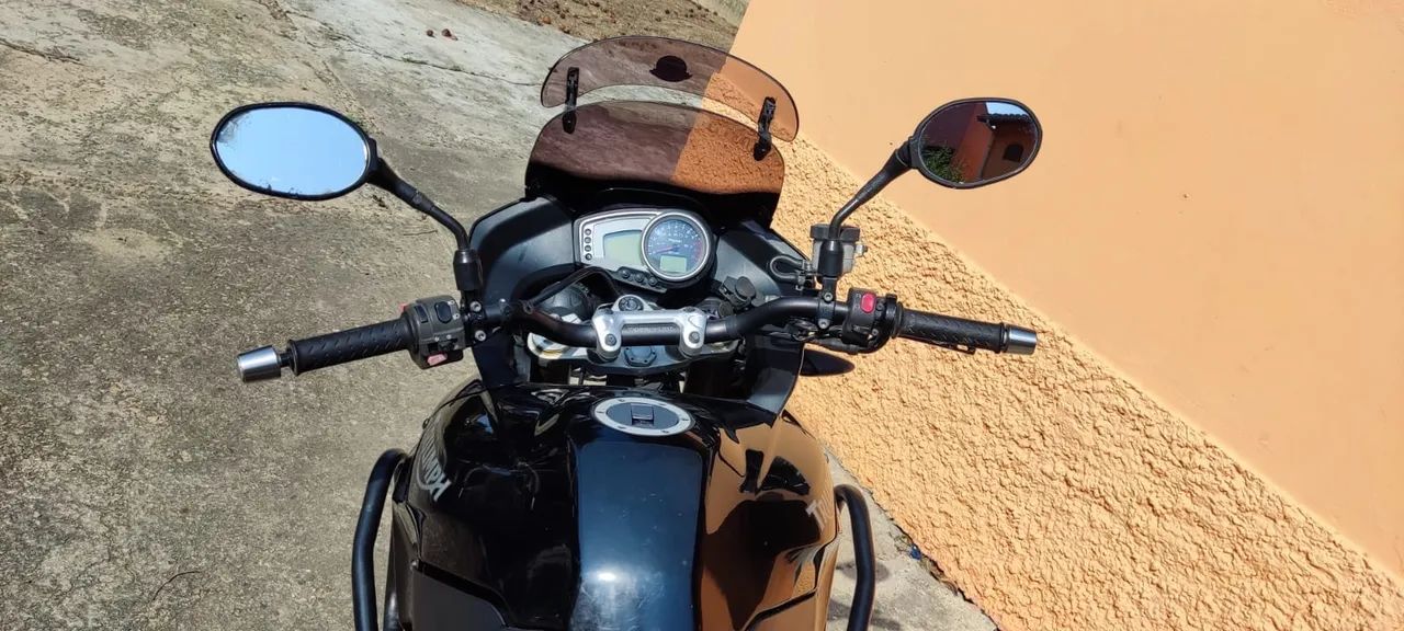 Triumph Tiger 1050  - Foto 5