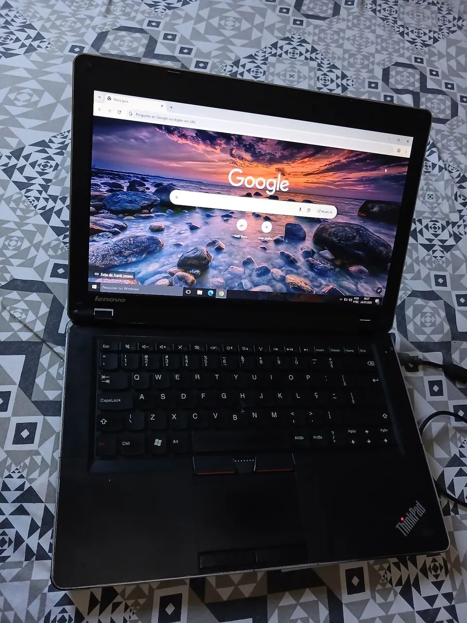 Notebook Lenovo - Intel Core i3 - 6GB RAM  - Foto 2